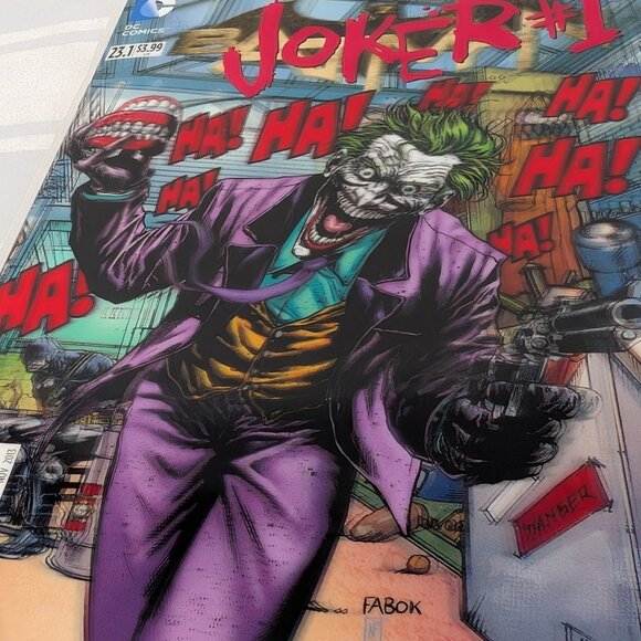 BATMAN 23.1 3D COVER JOKER #1 COMIC BOOK 2011 NEW 52 DC COMICS LENTICULAR - Picture 3 of 15